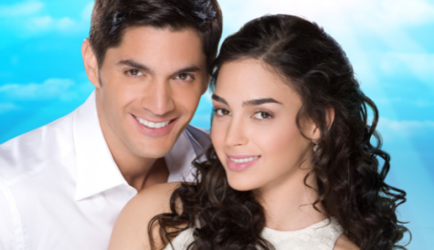 Astro, Azteca plan A Love to Remember