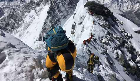Endemol Shine, Sports Illustrated scale VR Everest