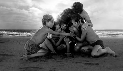Apple strikes overall deal with 'Roma' director Alfonso Cuarón