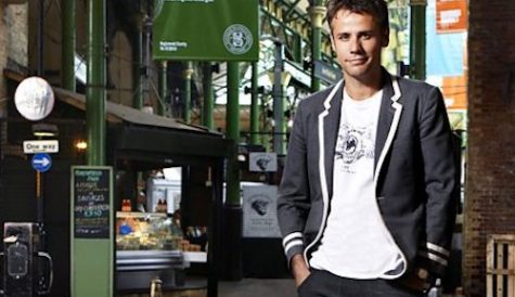 UK host Richard Bacon strikes overall deal with NBCU's Universal Television